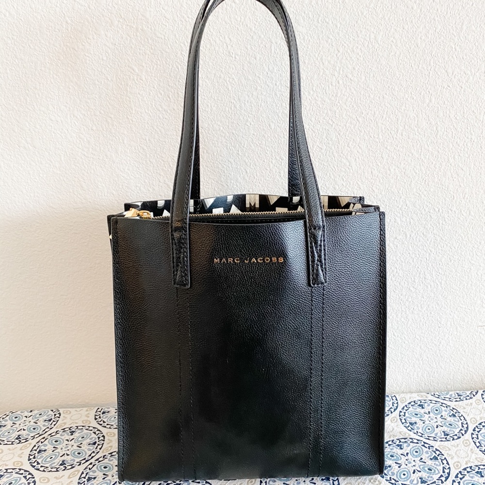 Marc Jacobs Repeat Leather Tote